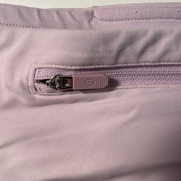 lululemon lavender speed up shorts - Picture 3 of 4